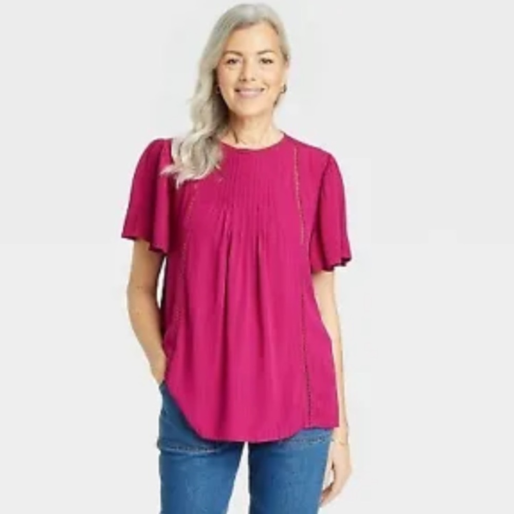 Knox Rose Top Size XS Flutter Short Sleeves Eyelet Embroidered Magenta Boho NWT